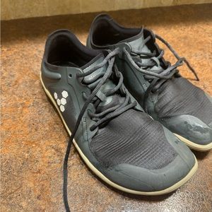 Vivo barefoot shoes